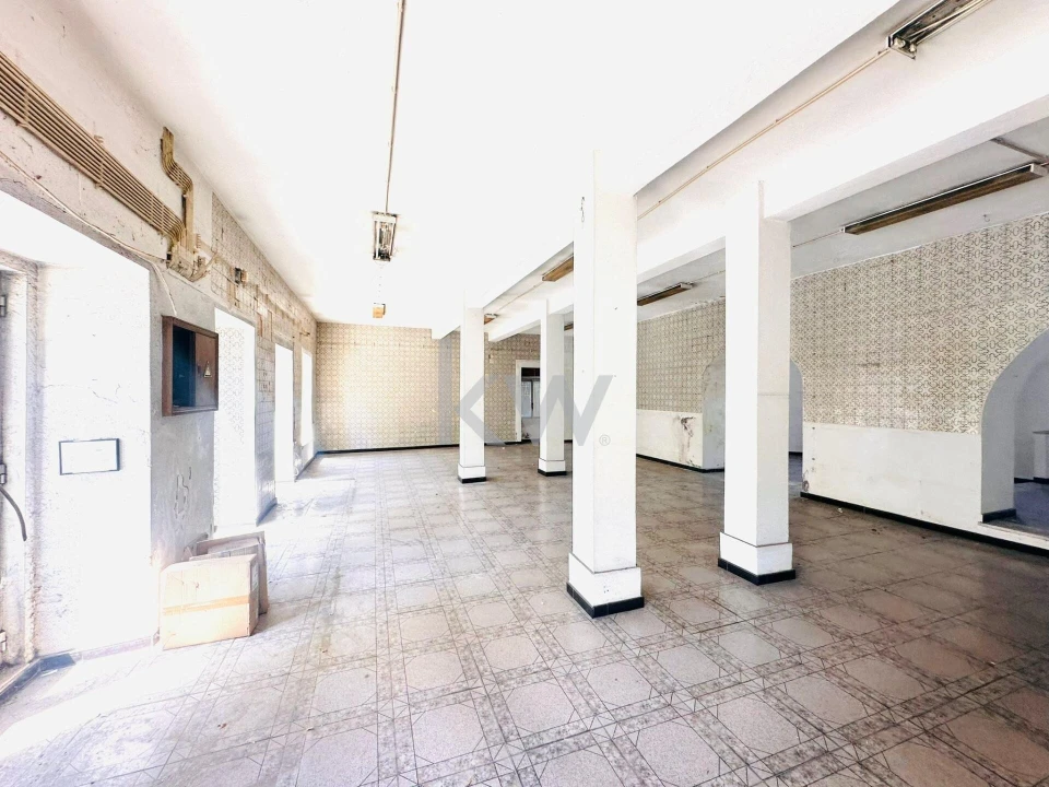 Prédio para Venda em São João das Lampas e Terrugem Foto 26