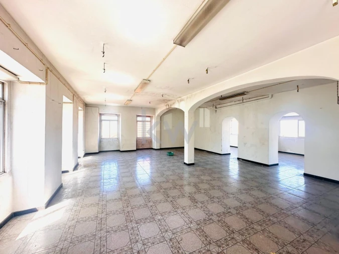 Prédio para Venda em São João das Lampas e Terrugem Foto 31