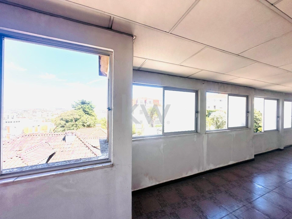 Prédio para Venda em São João das Lampas e Terrugem Foto 17