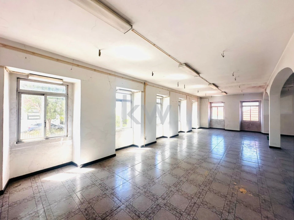 Prédio para Venda em São João das Lampas e Terrugem Foto 27