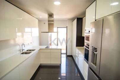 Apartamento T3 para Venda em Odivelas