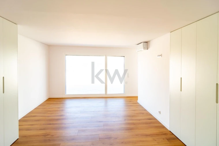Apartamento T3 para Venda em Odivelas Foto 34