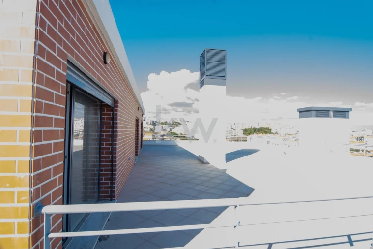Apartamento T3 para Venda em Odivelas Foto 37