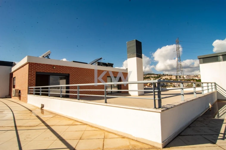 Apartamento T3 para Venda em Odivelas Foto 40