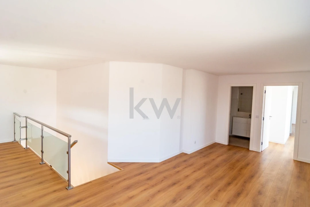 Apartamento T3 para Venda em Odivelas Foto 27