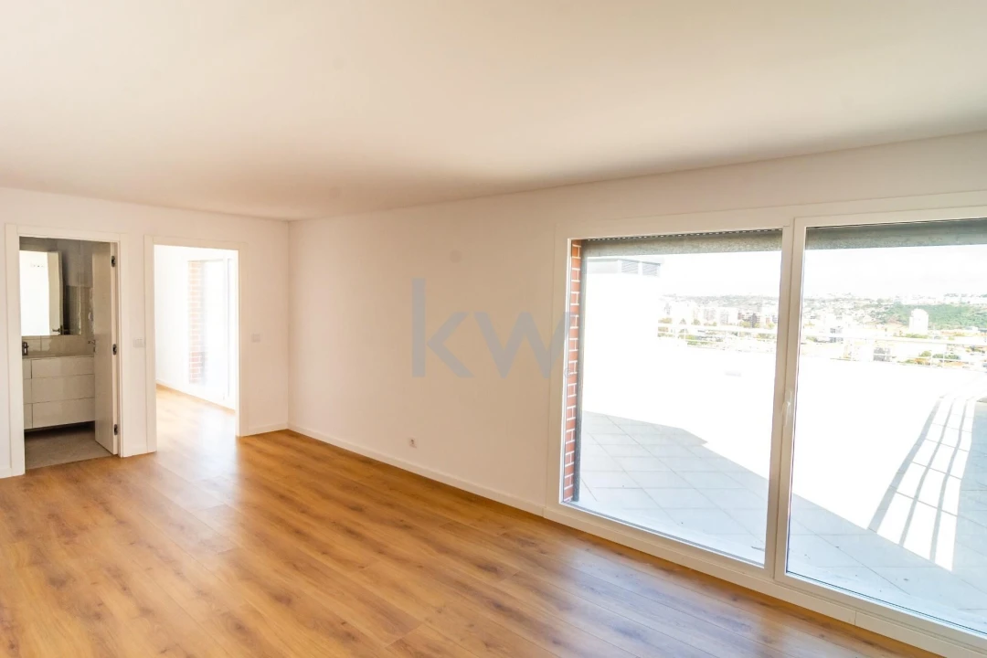 Apartamento T3 para Venda em Odivelas Foto 26