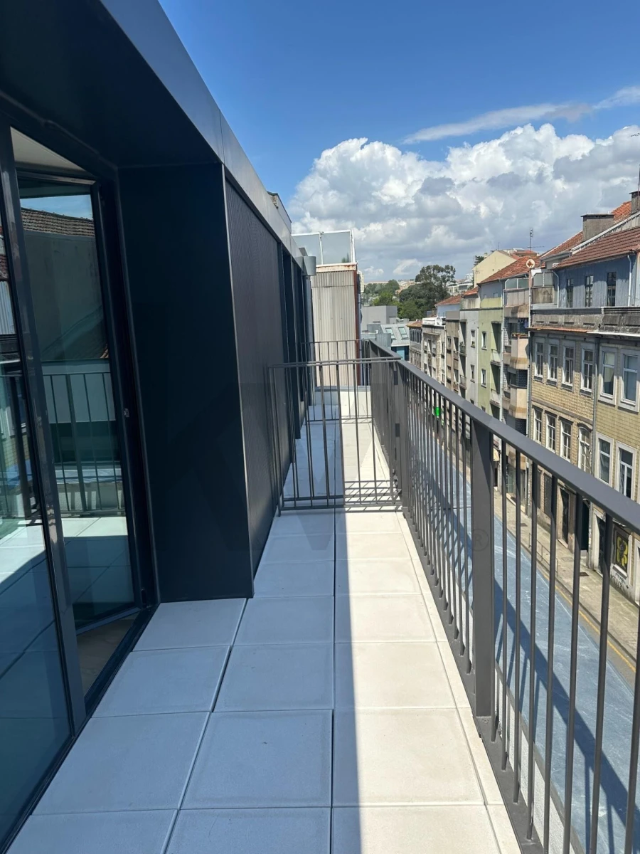 Apartamento T2 para Venda em Cedofeita, Santo Ildefonso, Sé, Miragaia, São Nicolau e Vitória Foto 14