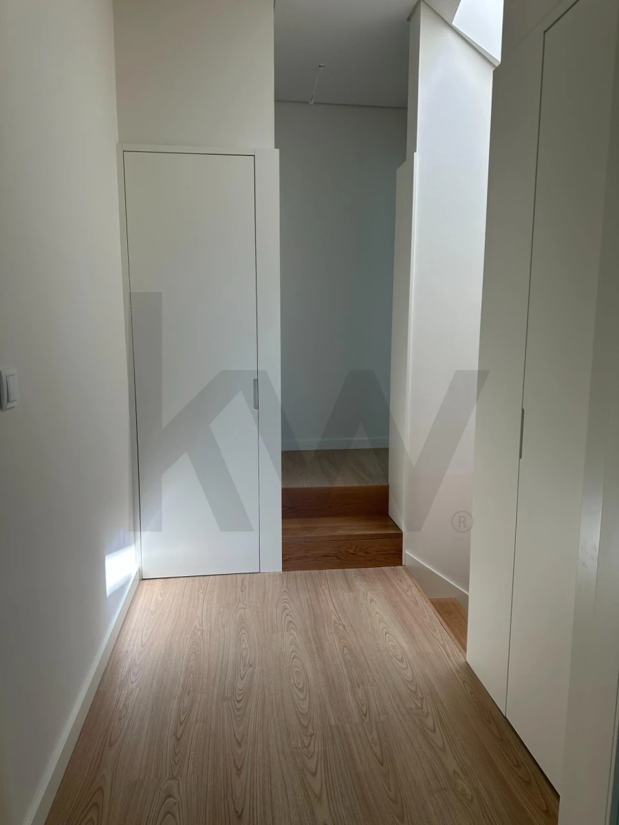 Apartamento T2 para Venda em Cedofeita, Santo Ildefonso, Sé, Miragaia, São Nicolau e Vitória Foto 8