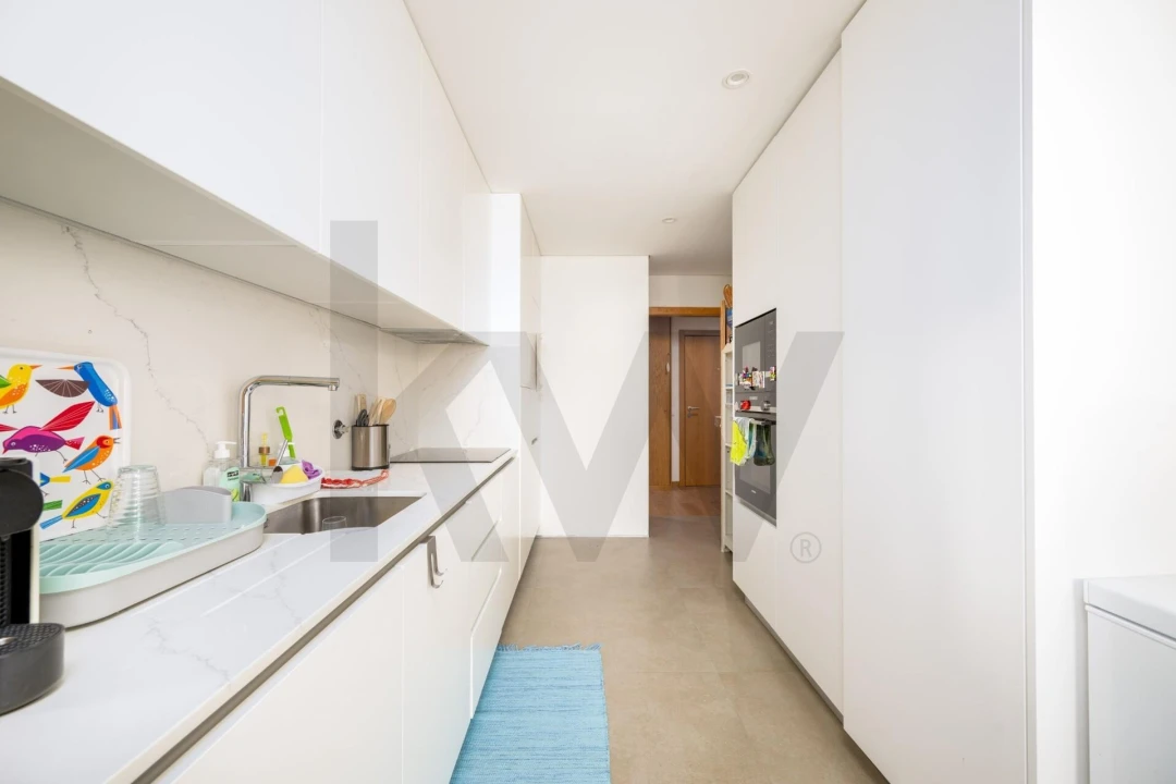 Apartamento T4 para Venda em Paranhos Foto 8