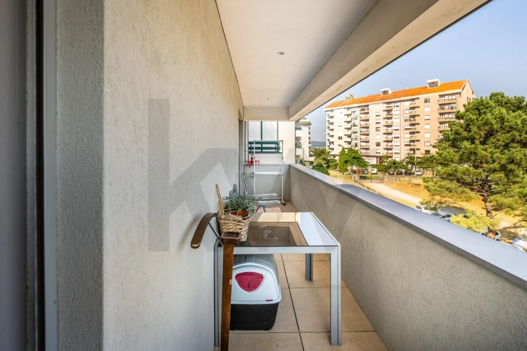 Apartamento T4 para Venda em Paranhos Foto 10