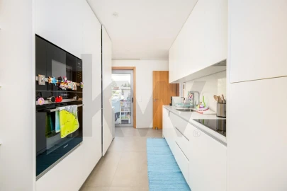 Apartamento T4 para Venda em Paranhos