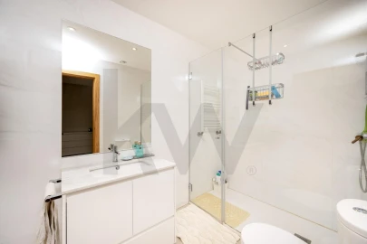Apartamento T4 para Venda em Paranhos