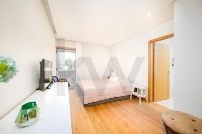 Apartamento T4 para Venda em Paranhos
