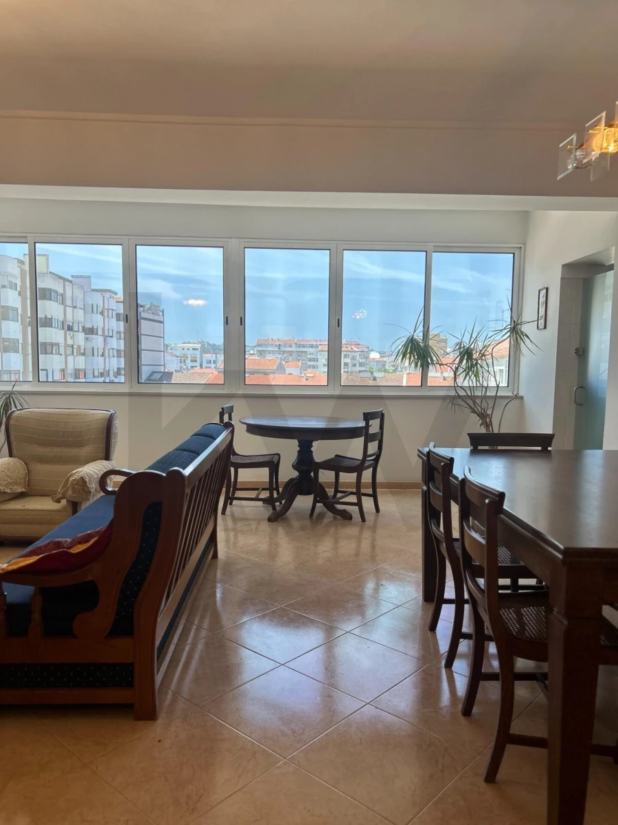 Apartamento T3 para Arrendamento em Almada, Cova da Piedade, Pragal e Cacilhas Foto 19