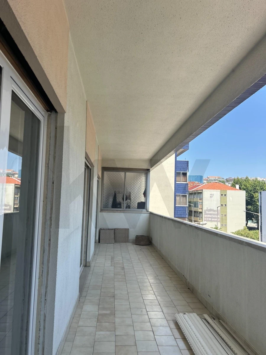 Apartamento T3 para Arrendamento em Almada, Cova da Piedade, Pragal e Cacilhas Foto 5