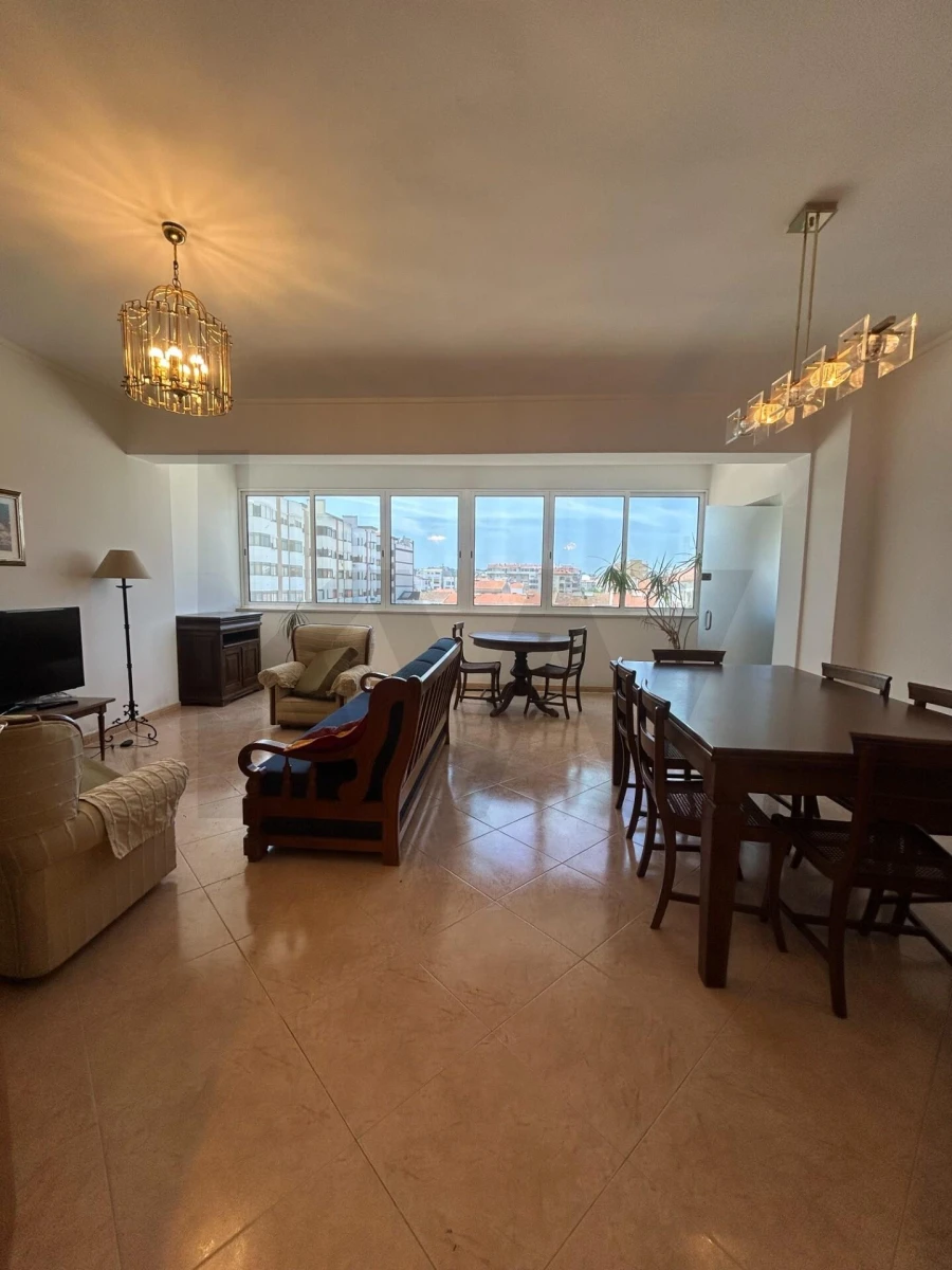 Apartamento T3 para Arrendamento em Almada, Cova da Piedade, Pragal e Cacilhas Foto 4