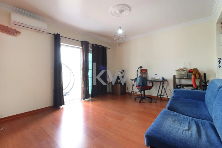 Moradia T6 para Venda em Charneca de Caparica e Sobreda Foto 31