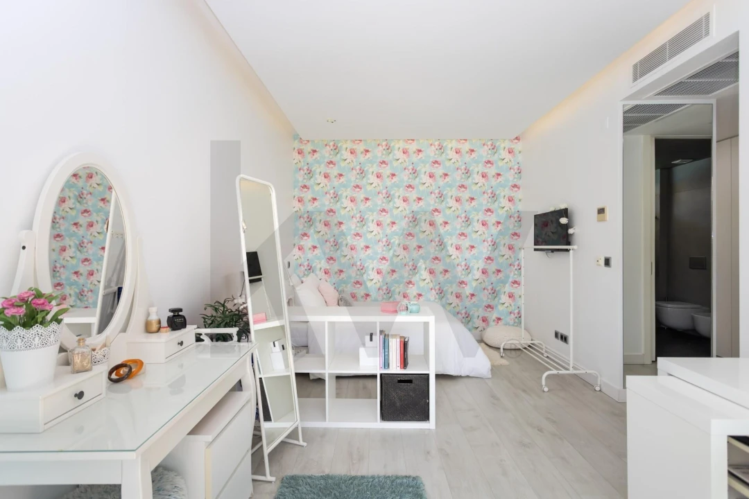 Moradia T6 para Venda em Charneca de Caparica e Sobreda Foto 36