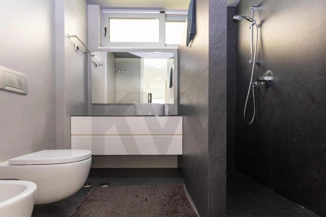 Moradia T6 para Venda em Charneca de Caparica e Sobreda Foto 37