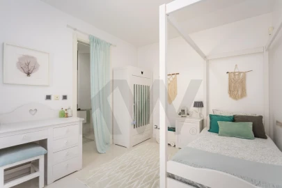 Moradia T6 para Venda em Charneca de Caparica e Sobreda