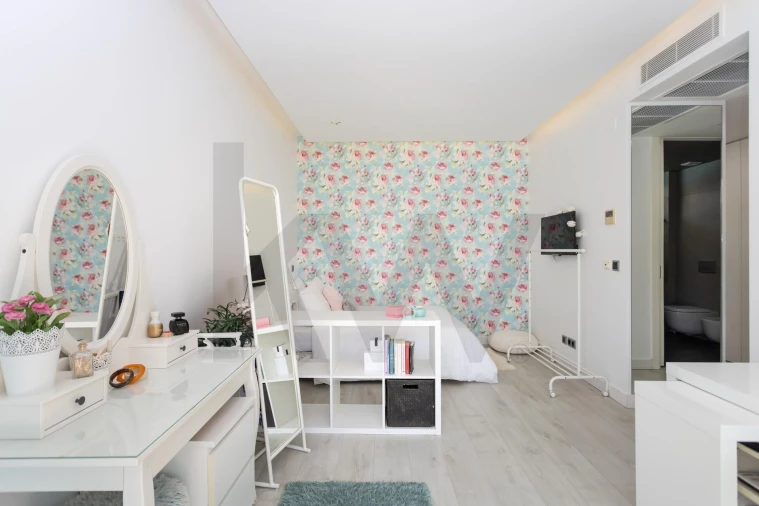 Moradia T6 para Venda em Charneca de Caparica e Sobreda Foto 36