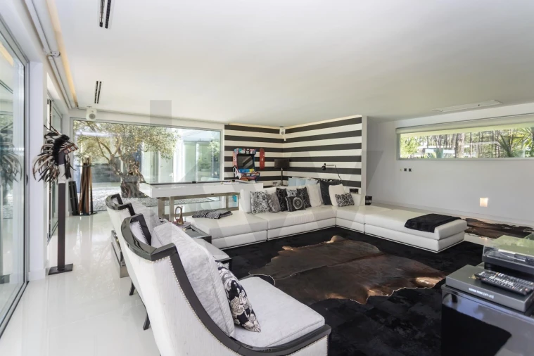 Moradia T6 para Venda em Charneca de Caparica e Sobreda Foto 25