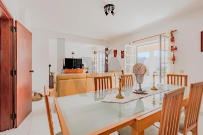 Moradia T2 para Venda em Sesimbra (Castelo)