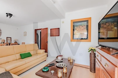 Moradia T2 para Venda em Sesimbra (Castelo)