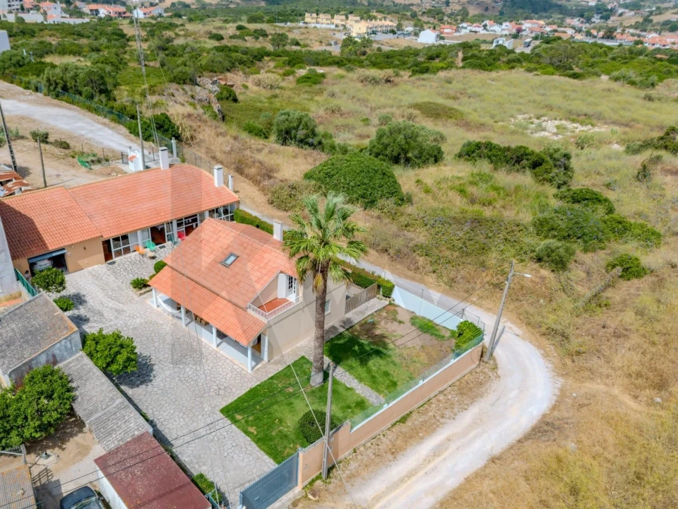 Moradia T2 para Venda em Sesimbra (Castelo) Foto 6