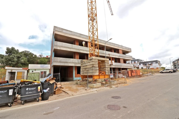 Apartamento T2 para Venda em Sesimbra (Castelo) Foto 4