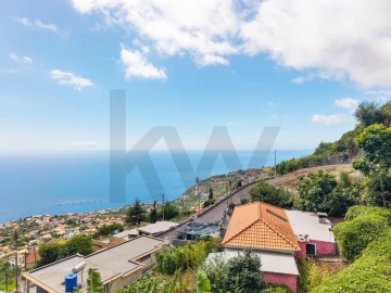 Moradia T3 para Venda em Arco da Calheta
