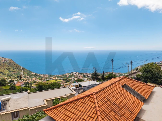 Moradia T3 para Venda em Arco da Calheta Foto 19