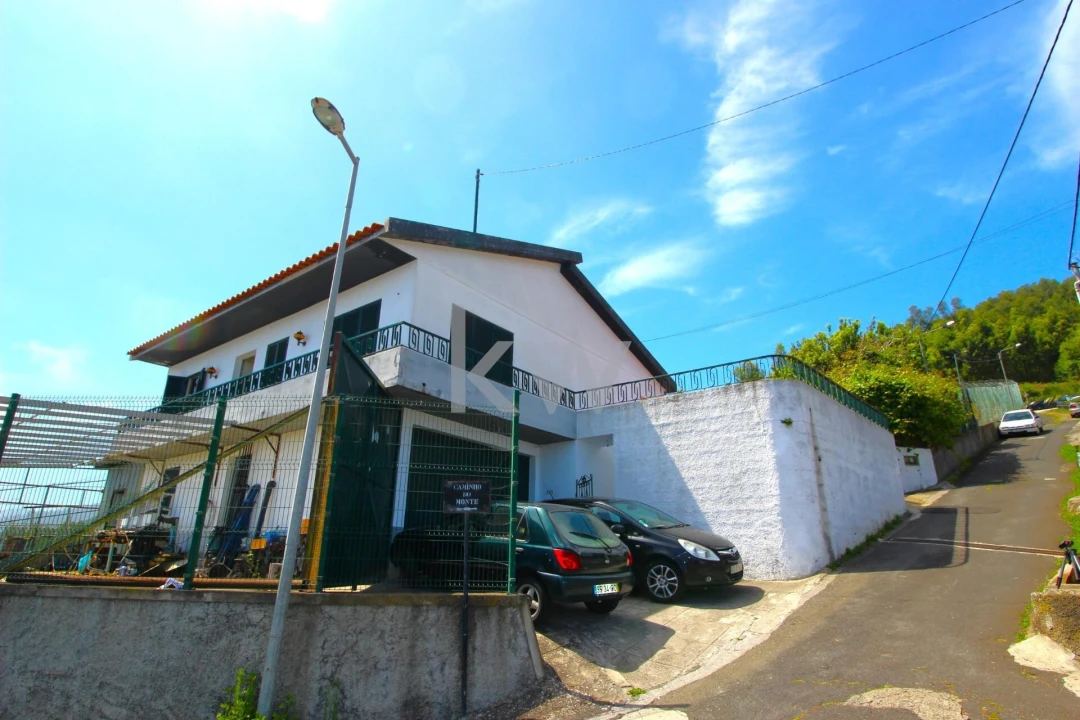 Moradia T3 para Venda em Monte Foto 2