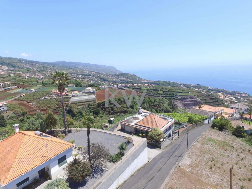 Moradia T5 para Venda em Canhas Foto 24