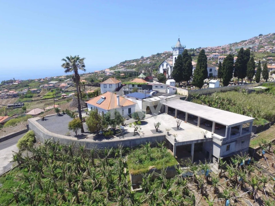 Moradia T5 para Venda em Canhas Foto 10