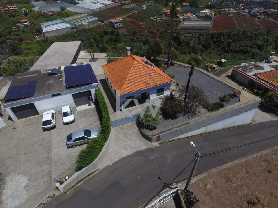 Moradia T5 para Venda em Canhas Foto 19