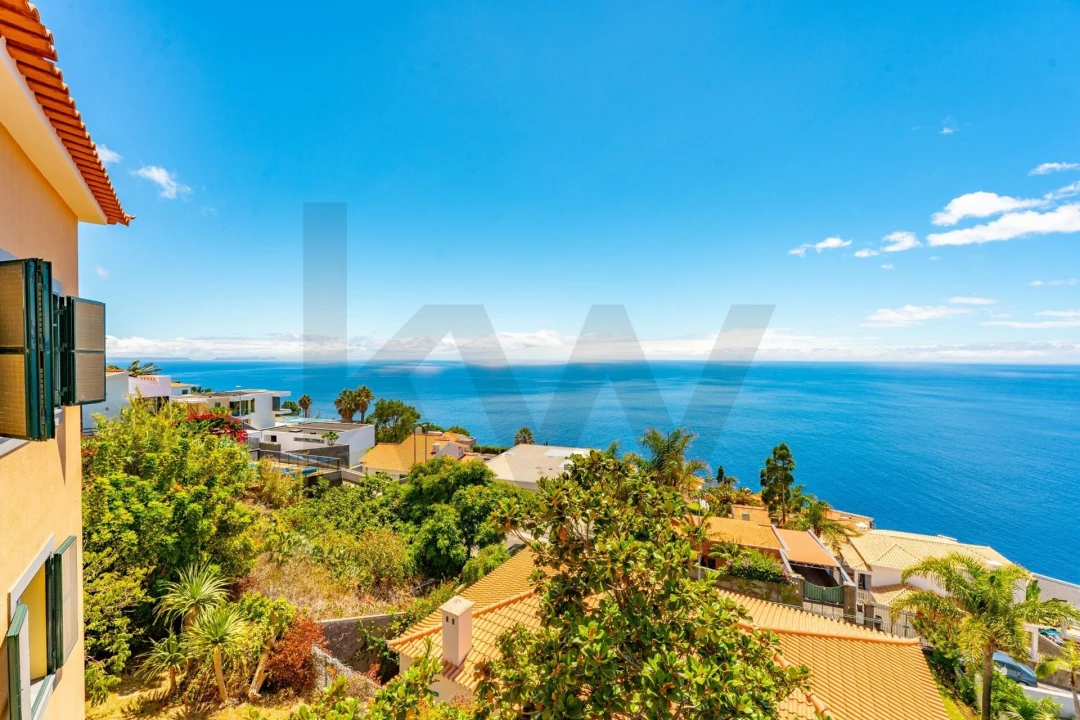 Moradia T3 para Venda em Caniço Foto 23