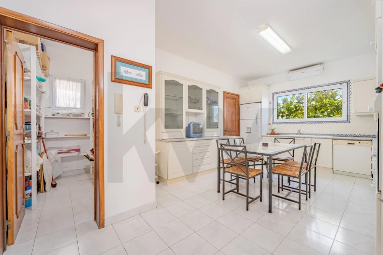 Moradia T3 para Venda em Caniço Foto 19