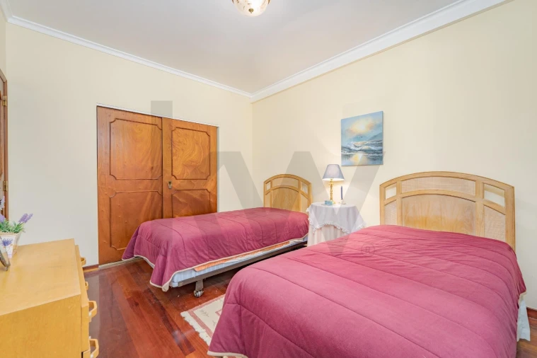 Moradia T3 para Venda em Caniço Foto 39