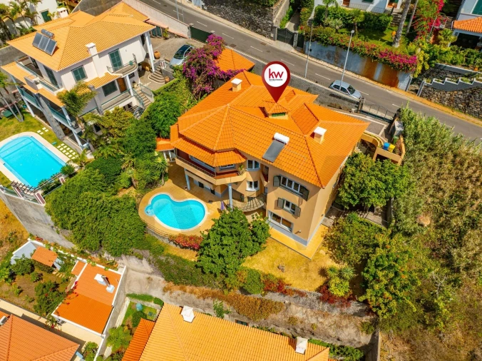 Moradia T3 para Venda em Caniço Foto 25