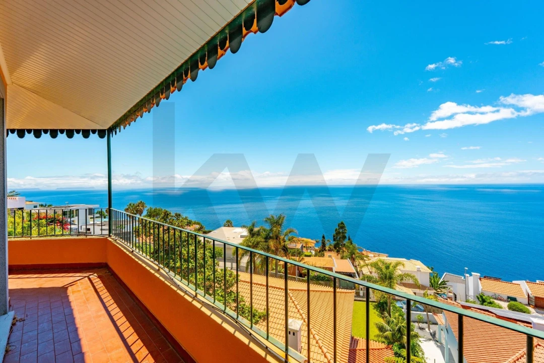 Moradia T3 para Venda em Caniço Foto 22