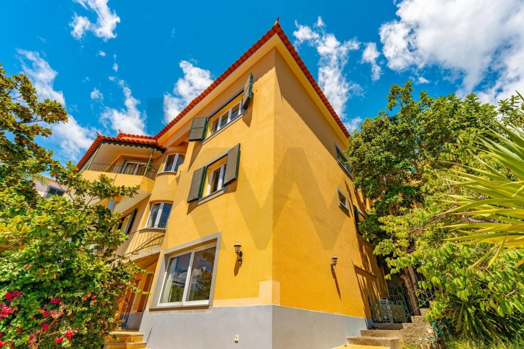 Moradia T3 para Venda em Caniço Foto 59