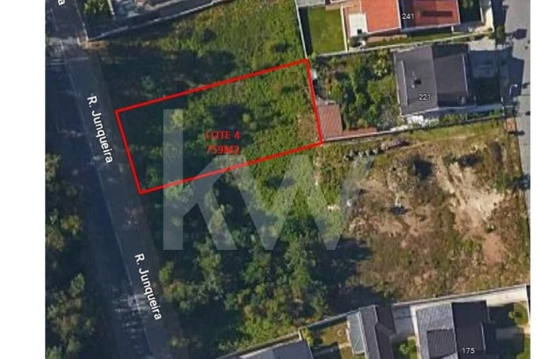 Terreno para Venda em Caldas de São Jorge e Pigeiros Foto 1