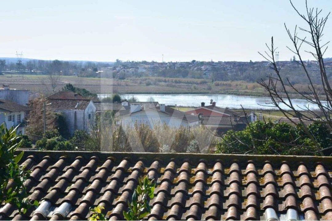 Terreno para Venda em Antuzede e Vil de Matos Foto 3