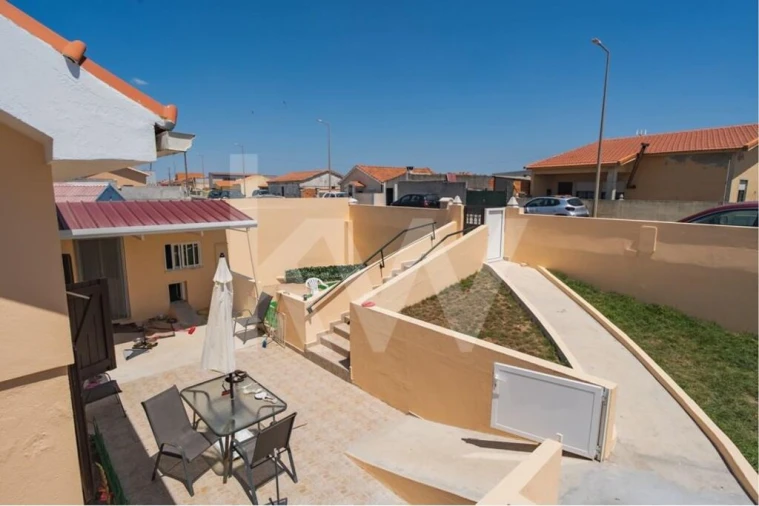 Apartamento T3 para Venda em Esmoriz Foto 24