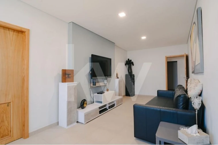 Apartamento T3 para Venda em Esmoriz Foto 19