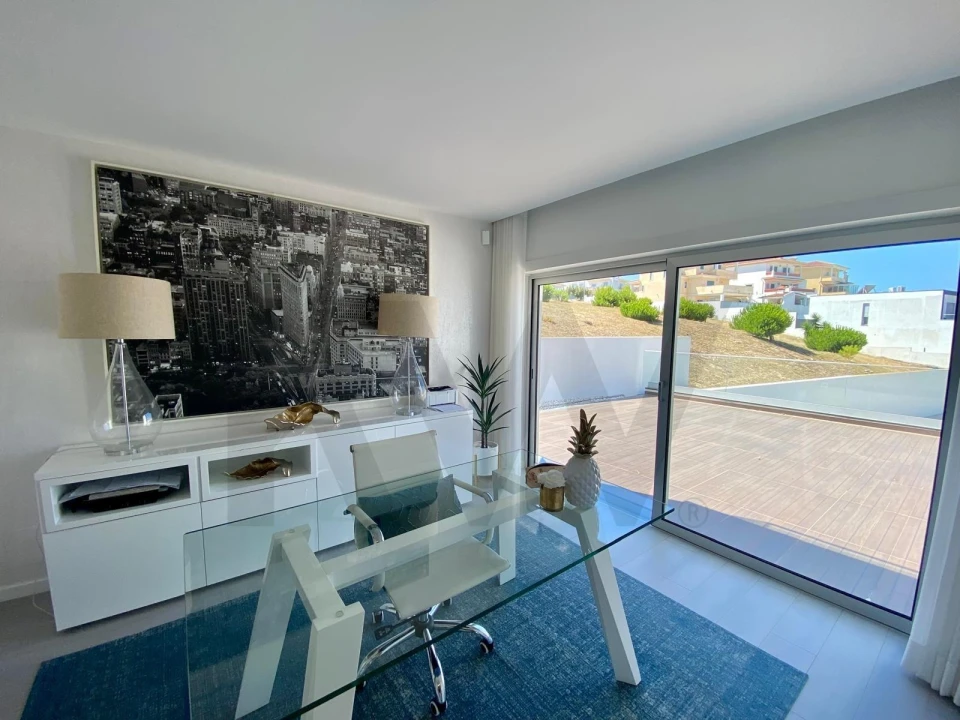 Moradia T4 para Venda em Nazare Foto 36