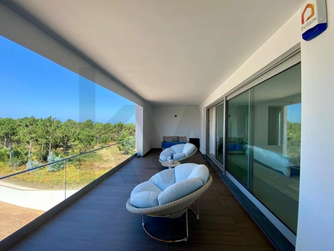 Moradia T4 para Venda em Nazare Foto 23