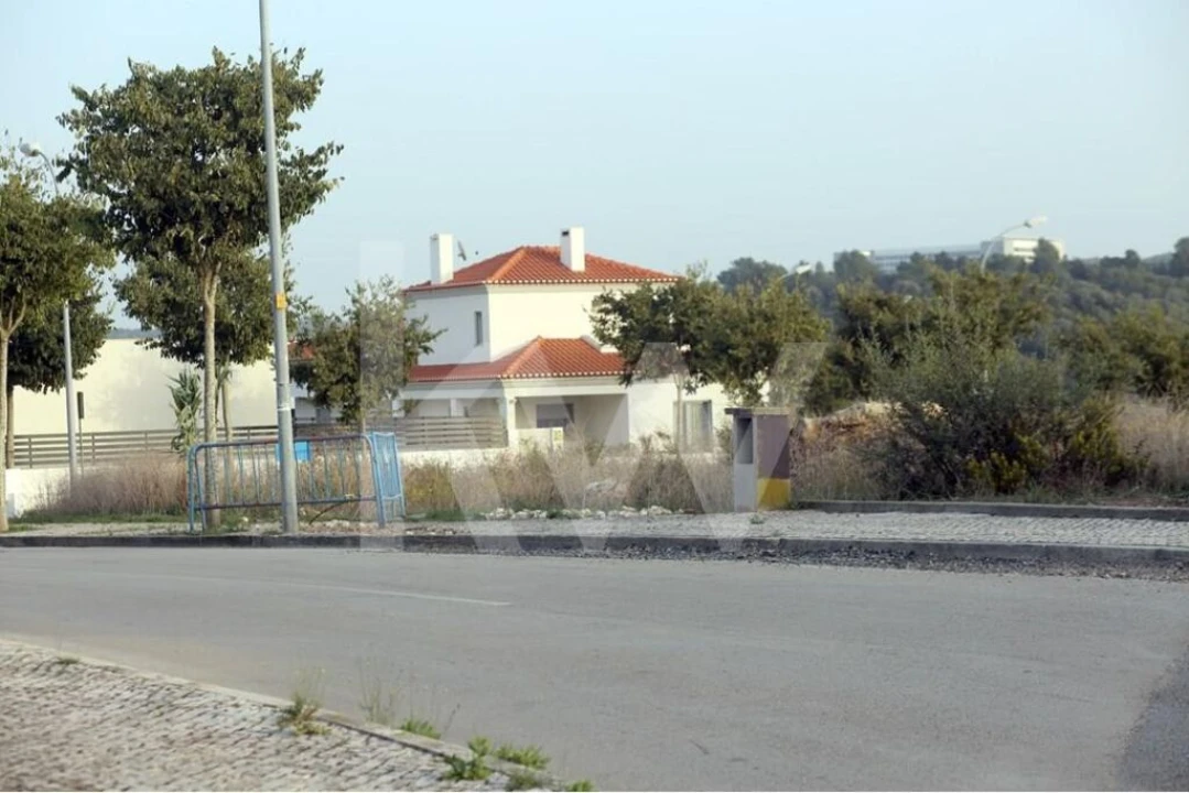 Terreno para Venda em São João das Lampas e Terrugem Foto 2
