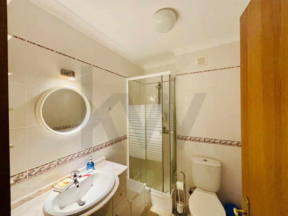 Apartamento T3 para Arrendamento em Portimão Foto 21